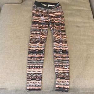 Nike Pro workout leggings